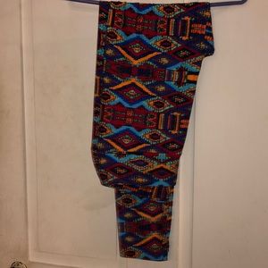 Lularoe Tall & Curvy Leggings.